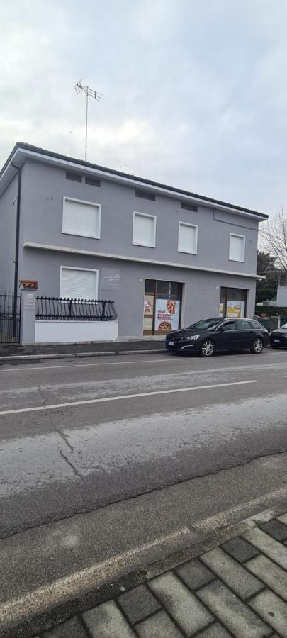 Affittacamere Cosulich Monfalcone Buitenkant foto